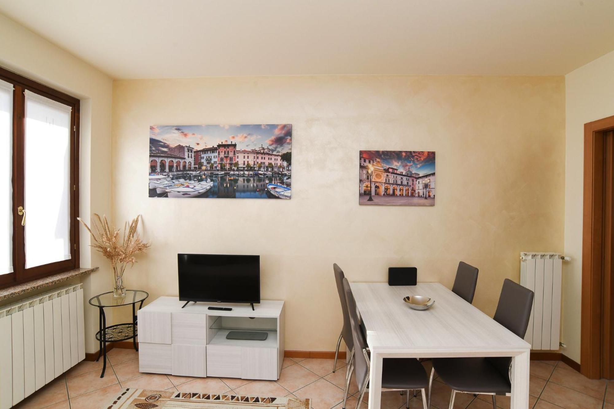 Rovato Entire Apartment In The Capital Of Franciacorta Kültér fotó